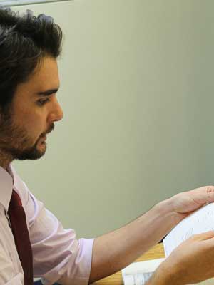 在线轰炸机电话软件